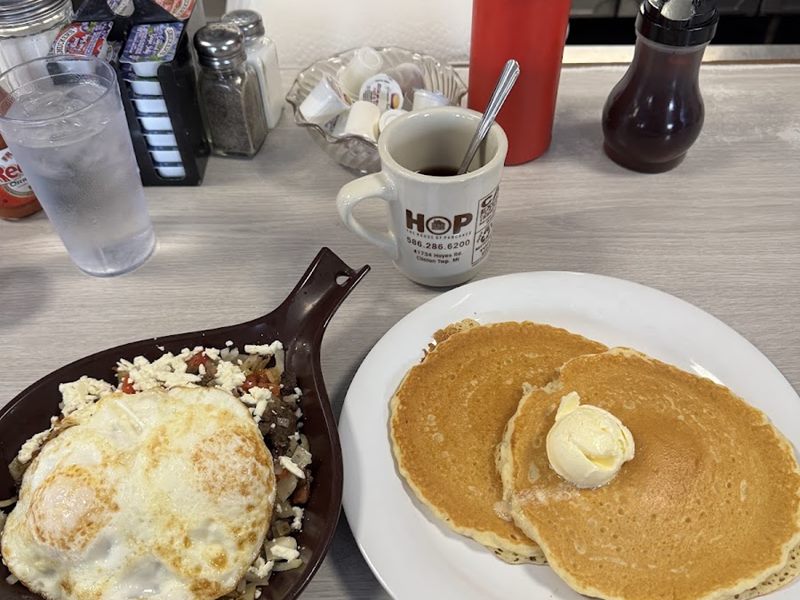 The House Of Pancakes interior